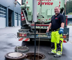 Rohrreinigung in Karsbach bei Abfluss WC und Fallrohr